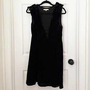 Women Little White Lies velvet V Neck With Ruffle Shoulder Dress in Black Small